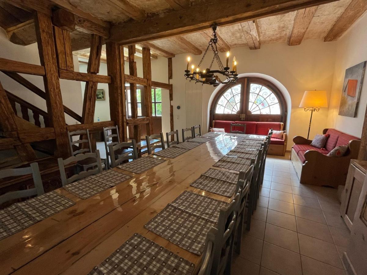 Domaine La Cour Des Nobles - Demeure, Maison Et Appartements Au Coeur De Riquewihr Zewnętrze zdjęcie