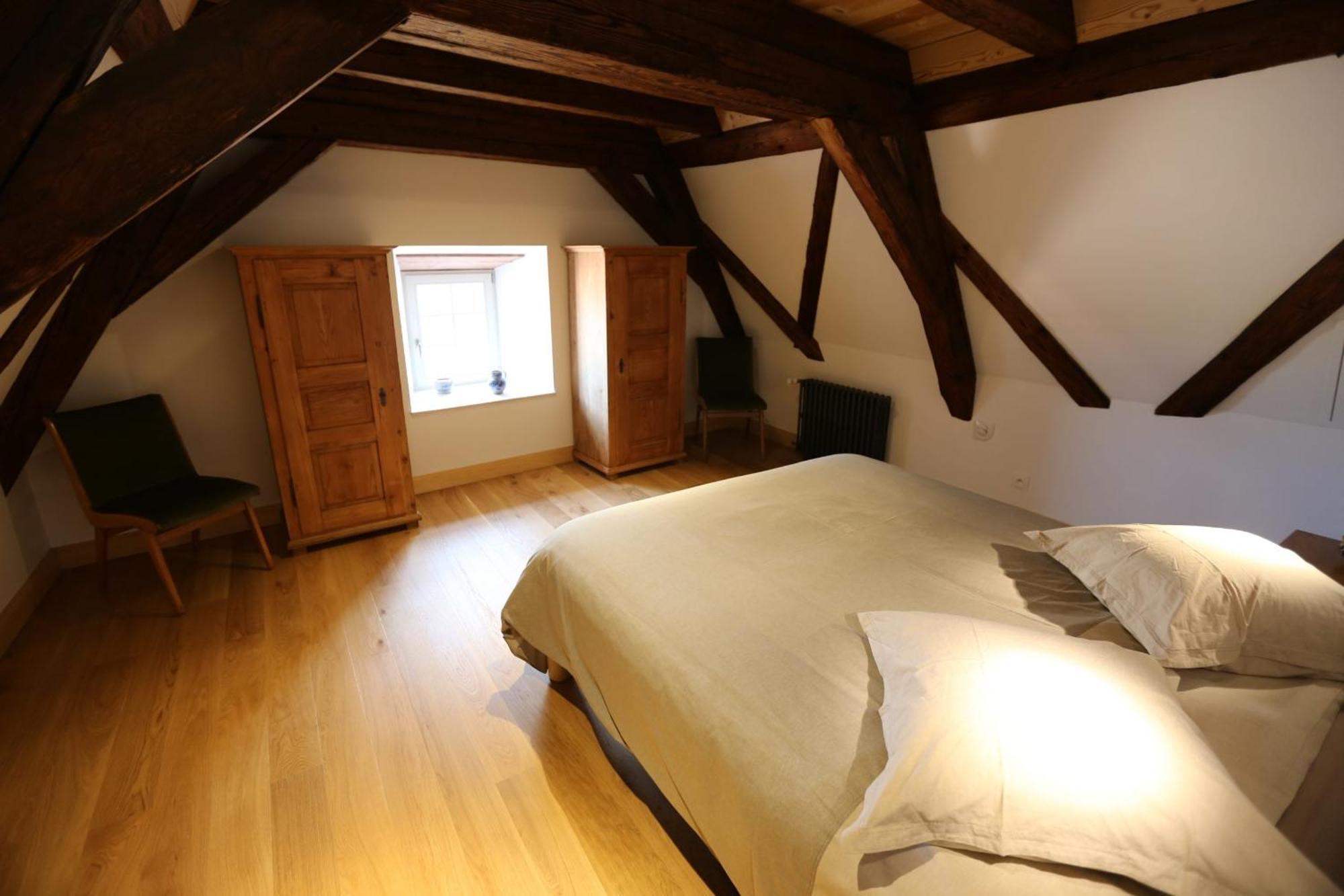 Domaine La Cour Des Nobles - Demeure, Maison Et Appartements Au Coeur De Riquewihr Pokój zdjęcie